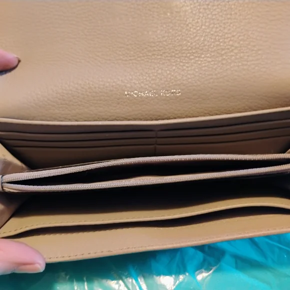 Michael Kors Light Gray Tote with Tassel and Wallet - Picture 12 of 15